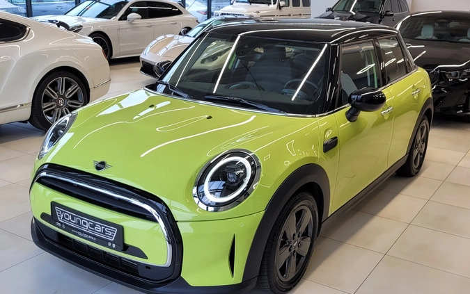 MINI Cooper cena 118900 przebieg: 16100, rok produkcji 2023 z Sępólno Krajeńskie małe 154